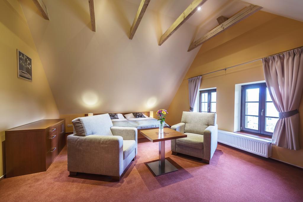 Hotel Skanzen เวอเลห์ราด ห้อง รูปภาพ