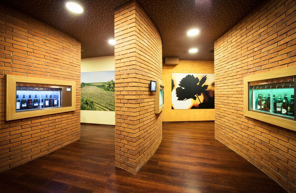Hotel Skanzen เวอเลห์ราด ภายนอก รูปภาพ